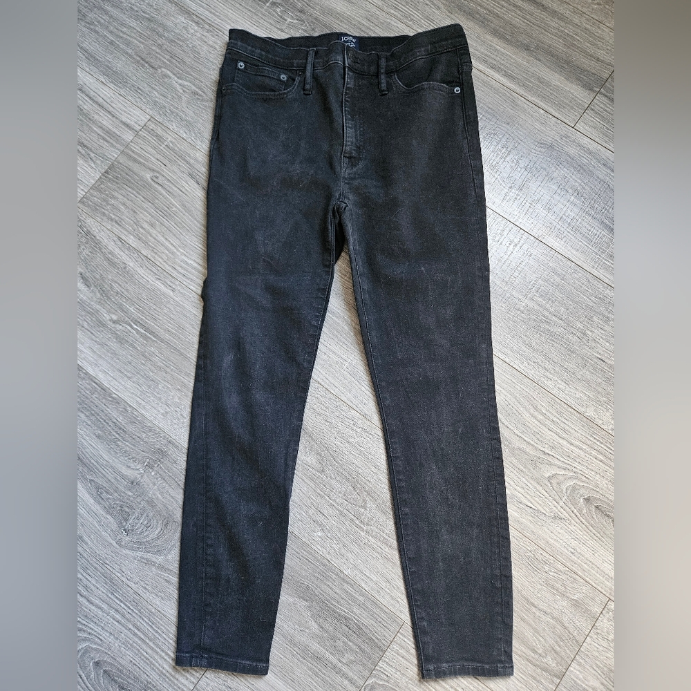 Reimagined J Crew Black 9" Mid Rise Black Skinny Jeans 31